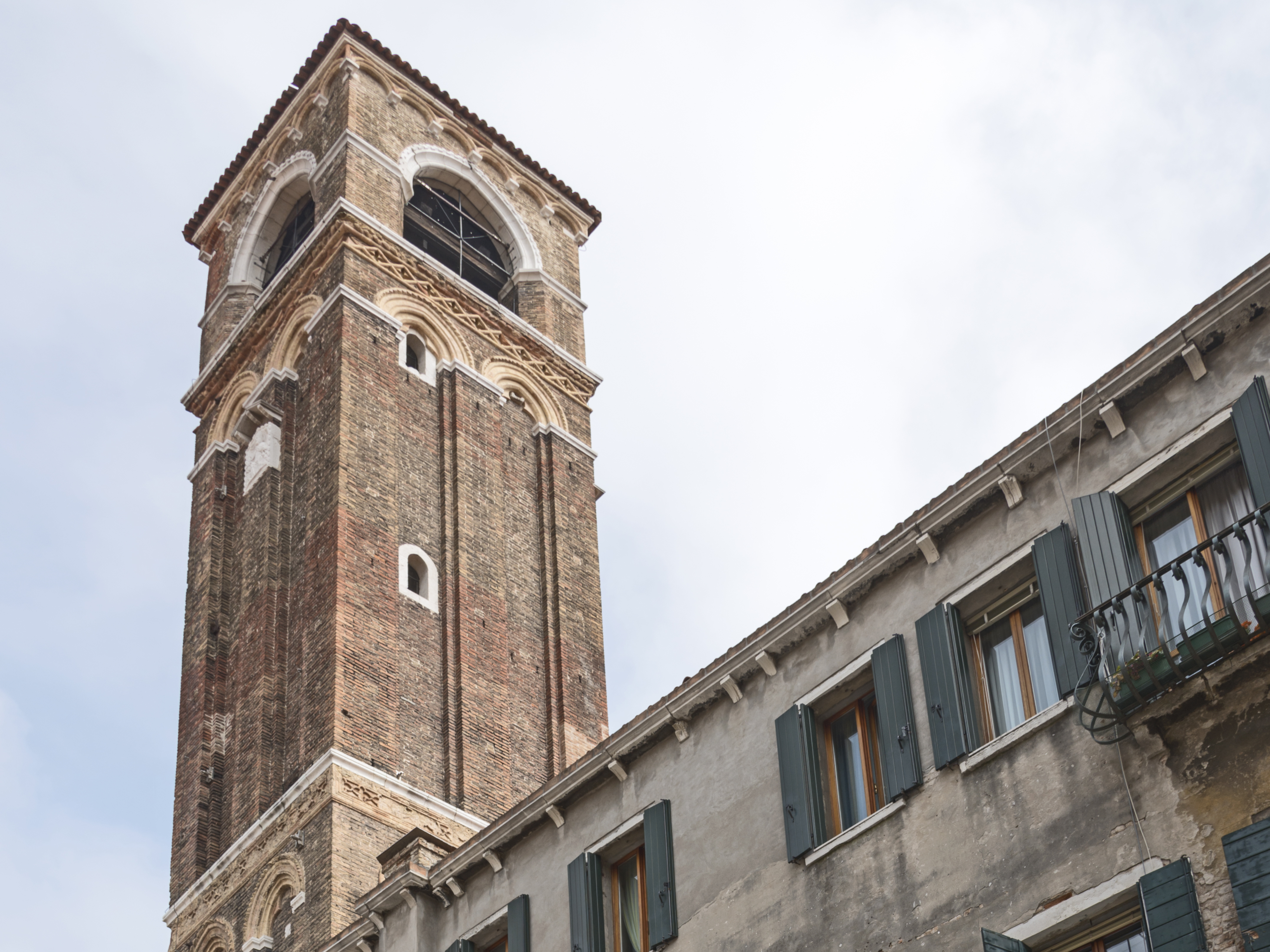 Antonio Abbondi,Chiesa di San Giovanni Elemosinario, 1071-1531